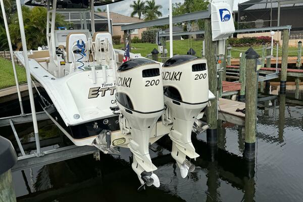 27ft Cape Horn Yacht For Sale