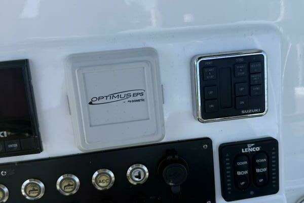 Photo of the 2019 Cape Horn 27 XS