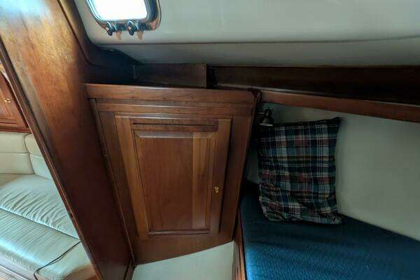 Tartan 3700 Yacht For Sale