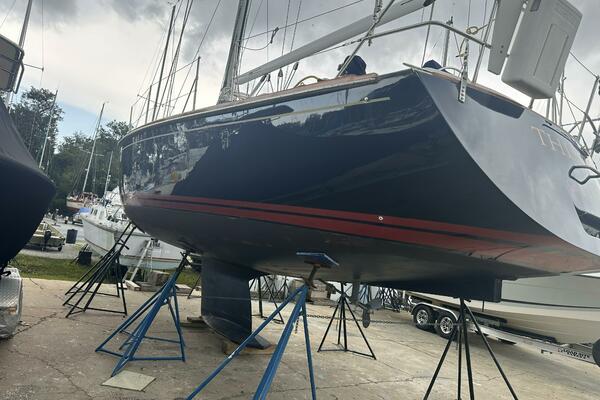 Thistle 37ft Tartan Yacht For Sale