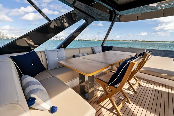 SANTA MARIA 72ft Ferretti Yachts Yacht For Sale