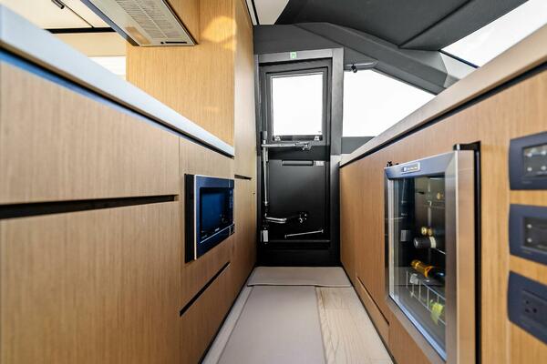 SANTA MARIA 72ft Ferretti Yachts Yacht For Sale