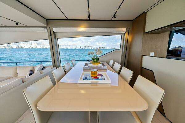 Ferretti Yachts 720 Yacht For Sale