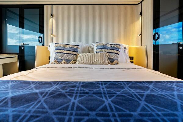 SANTA MARIA 72ft Ferretti Yachts Yacht For Sale