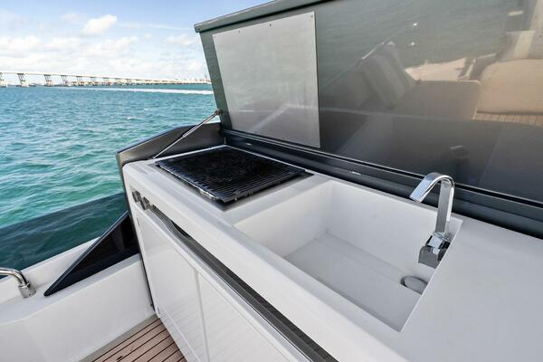 SANTA MARIA 72ft Ferretti Yachts Yacht For Sale