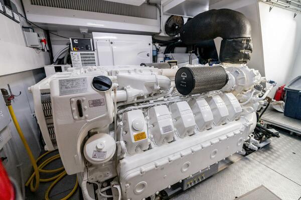 SANTA MARIA 72ft Ferretti Yachts Yacht For Sale