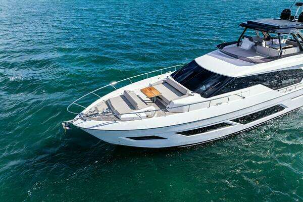 Ferretti Yachts 720 Yacht For Sale