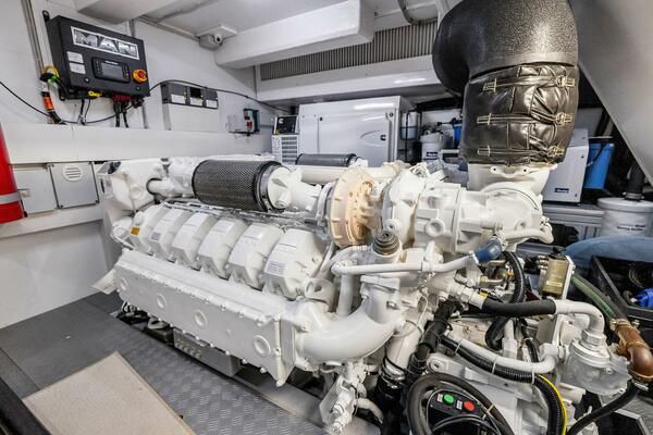 SANTA MARIA 72ft Ferretti Yachts Yacht For Sale