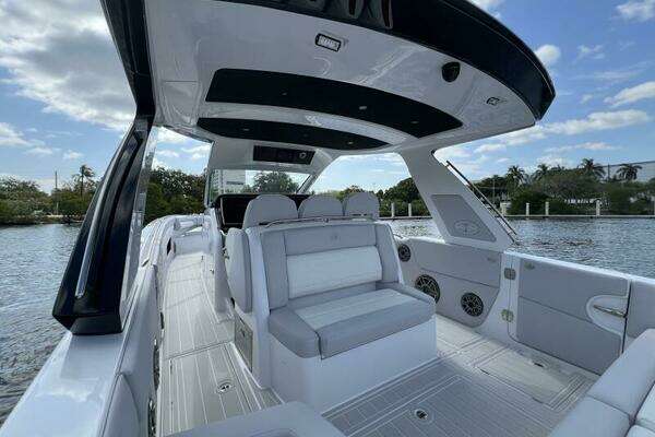 Cigarette NightHawk Yacht For Sale