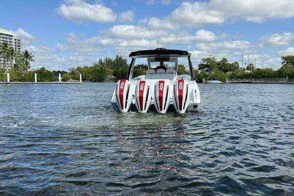 Cigarette NightHawk Yacht For Sale