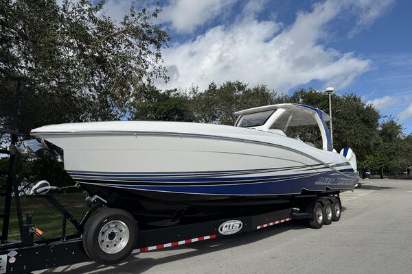 39ft Deep Impact Yacht For Sale