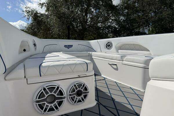 Deep Impact 399 Sport Yacht For Sale