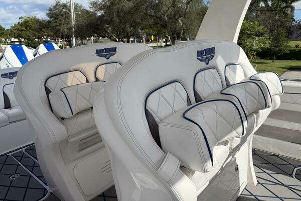 Deep Impact 399 Sport Yacht For Sale