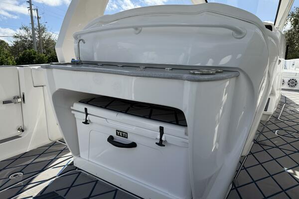 39ft Deep Impact Yacht For Sale