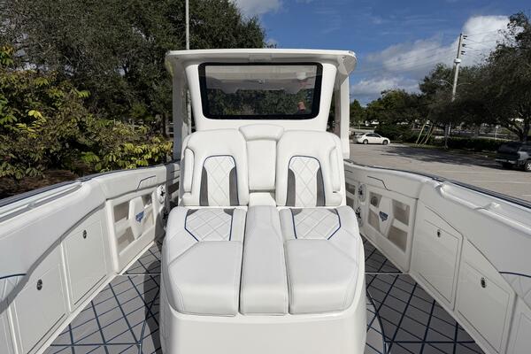 39ft Deep Impact Yacht For Sale