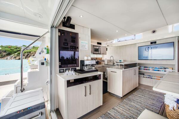 DEEP BLUE 58ft Leopard Yacht For Sale