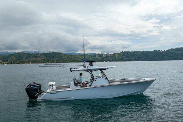 33ft Valhalla Boatworks Yacht For Sale