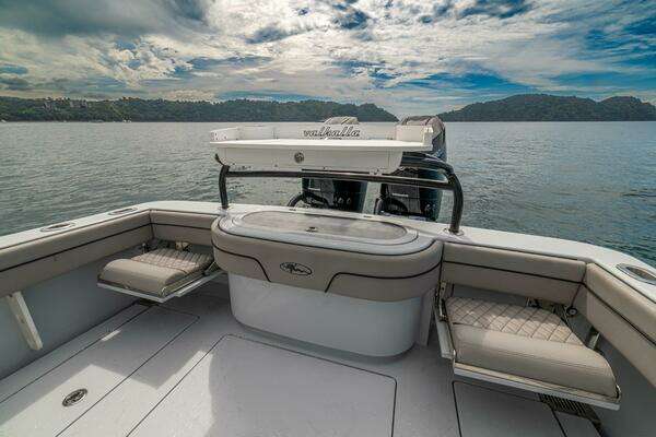 Valhalla Boatworks V-33 Yacht For Sale