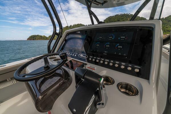 33ft Valhalla Boatworks Yacht For Sale