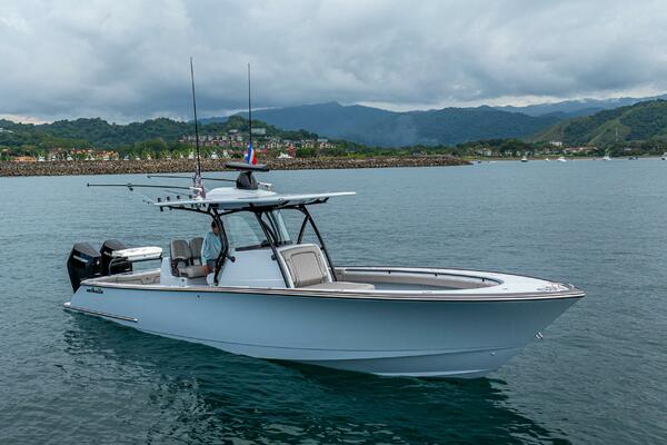 33ft Valhalla Boatworks Yacht For Sale