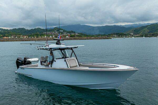 Valhalla Boatworks V-33 Yacht For Sale