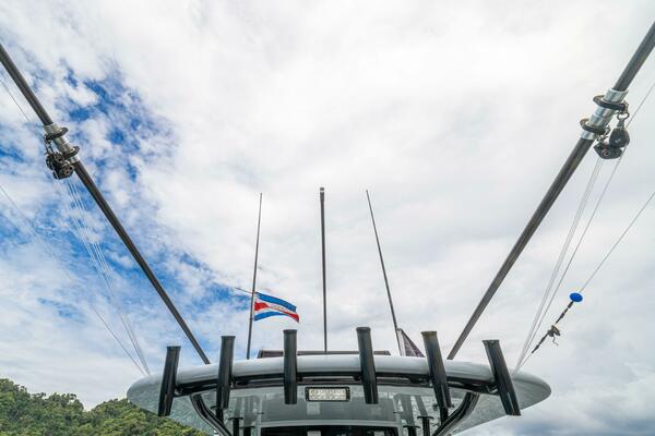 33ft Valhalla Boatworks Yacht For Sale