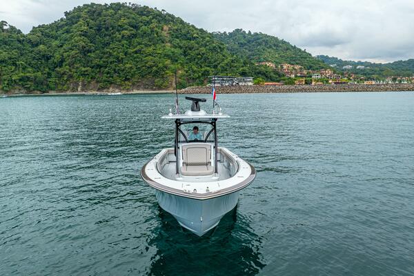 33ft Valhalla Boatworks Yacht For Sale