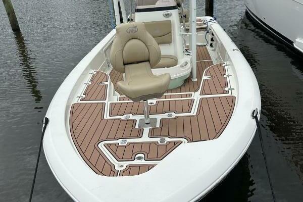 23ft NauticStar Yacht For Sale