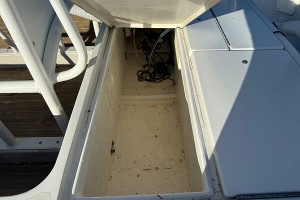 18ft Dolphin Yacht For Sale