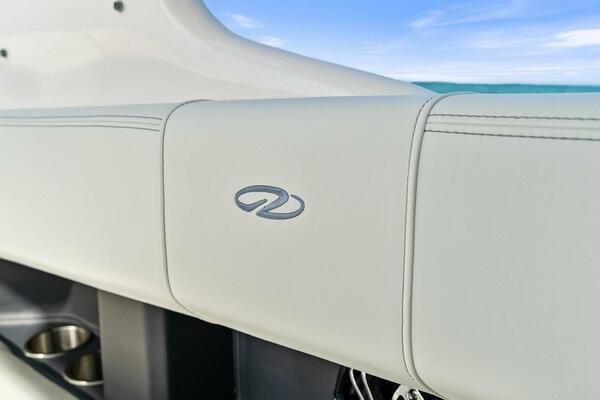 29ft Regal Yacht For Sale