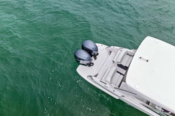 29ft Regal Yacht For Sale