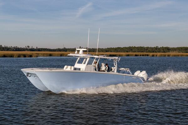 40ft Invincible Yacht For Sale