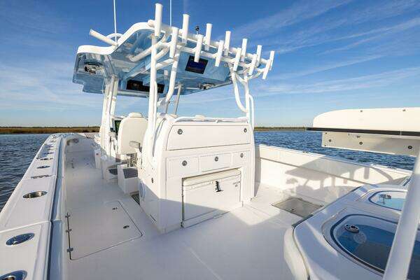 Invincible 40 CAT Yacht For Sale