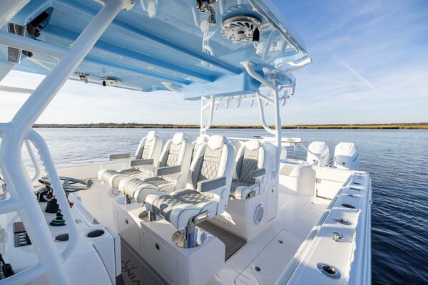 40ft Invincible Yacht For Sale