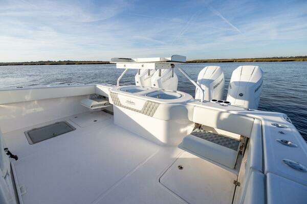 Invincible 40 CAT Yacht For Sale