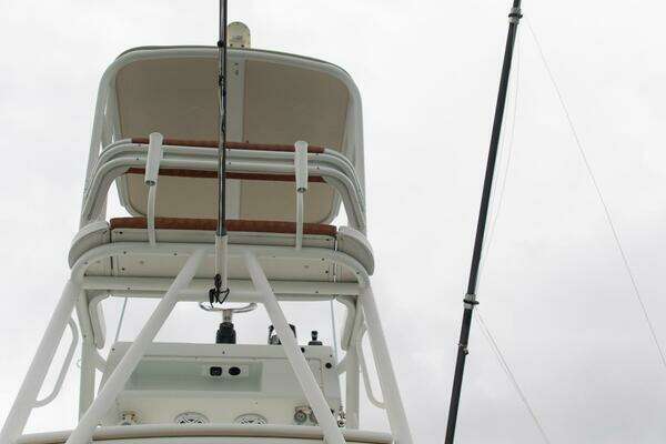 Yellowfin 42 Offshore Yacht For Sale