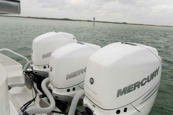 Yellowfin 42 Offshore Yacht For Sale