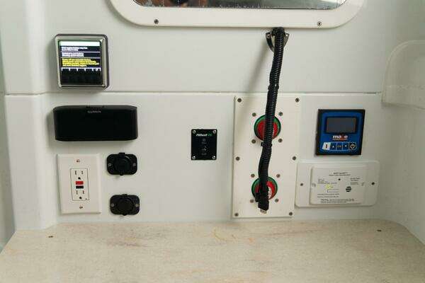 Yellowfin 42 Offshore Yacht For Sale