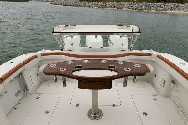 Yellowfin 42 Offshore Yacht For Sale