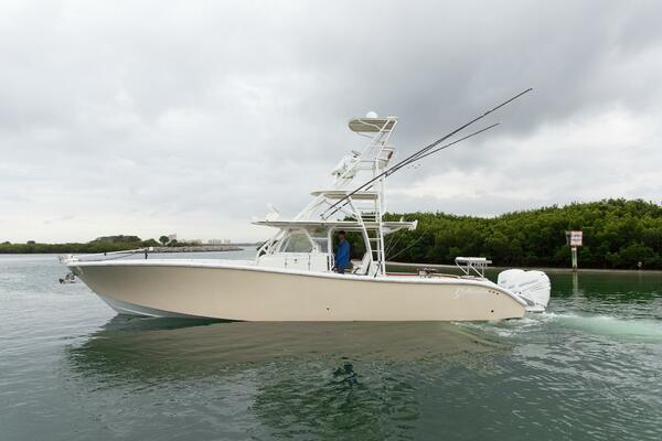 42ft Yellowfin Yacht For Sale
