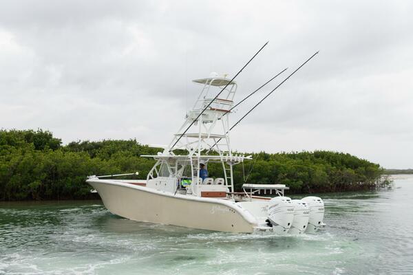 42ft Yellowfin Yacht For Sale