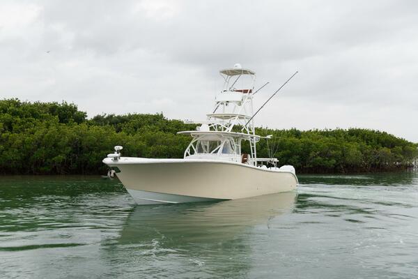42ft Yellowfin Yacht For Sale