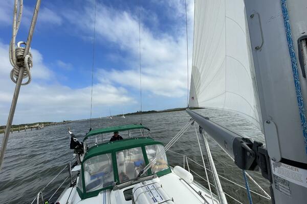 Juliana 33ft Beneteau Yacht For Sale