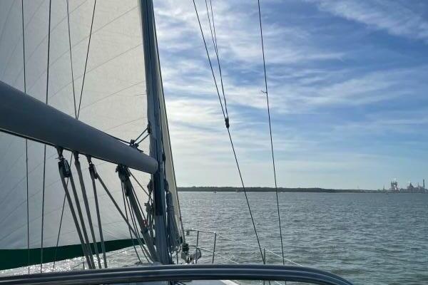 Juliana 33ft Beneteau Yacht For Sale