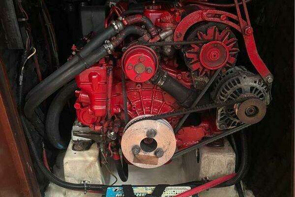 Photo of the 2002 Beneteau 331 "Juliana"