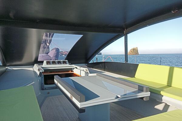 Pearl 79ft Custom Yacht For Sale