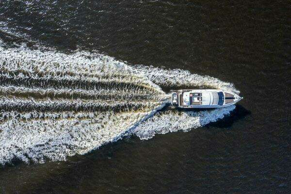 Galeon 560 Sky Yacht For Sale