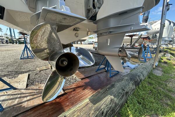 30ft Nimbus Yacht For Sale