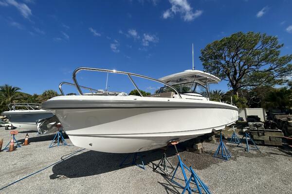 30ft Nimbus Yacht For Sale