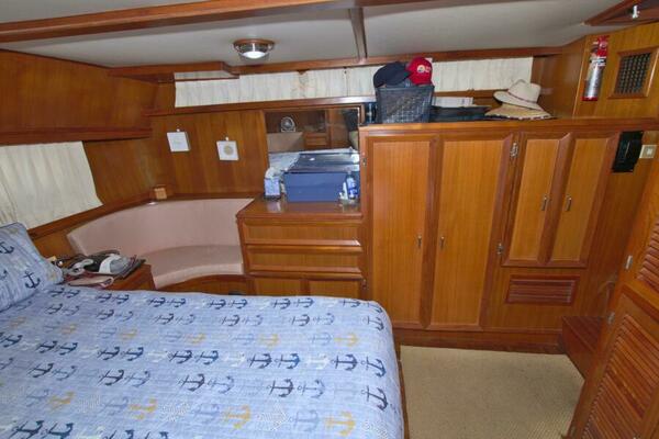 2 Wild Flings 42ft Jefferson Yacht For Sale